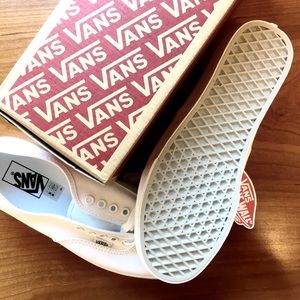 Vans Authentic W 10.5 / M 9 True White